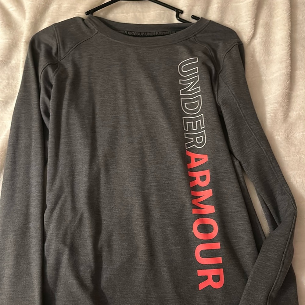 under armour - thick long sleeve shirt